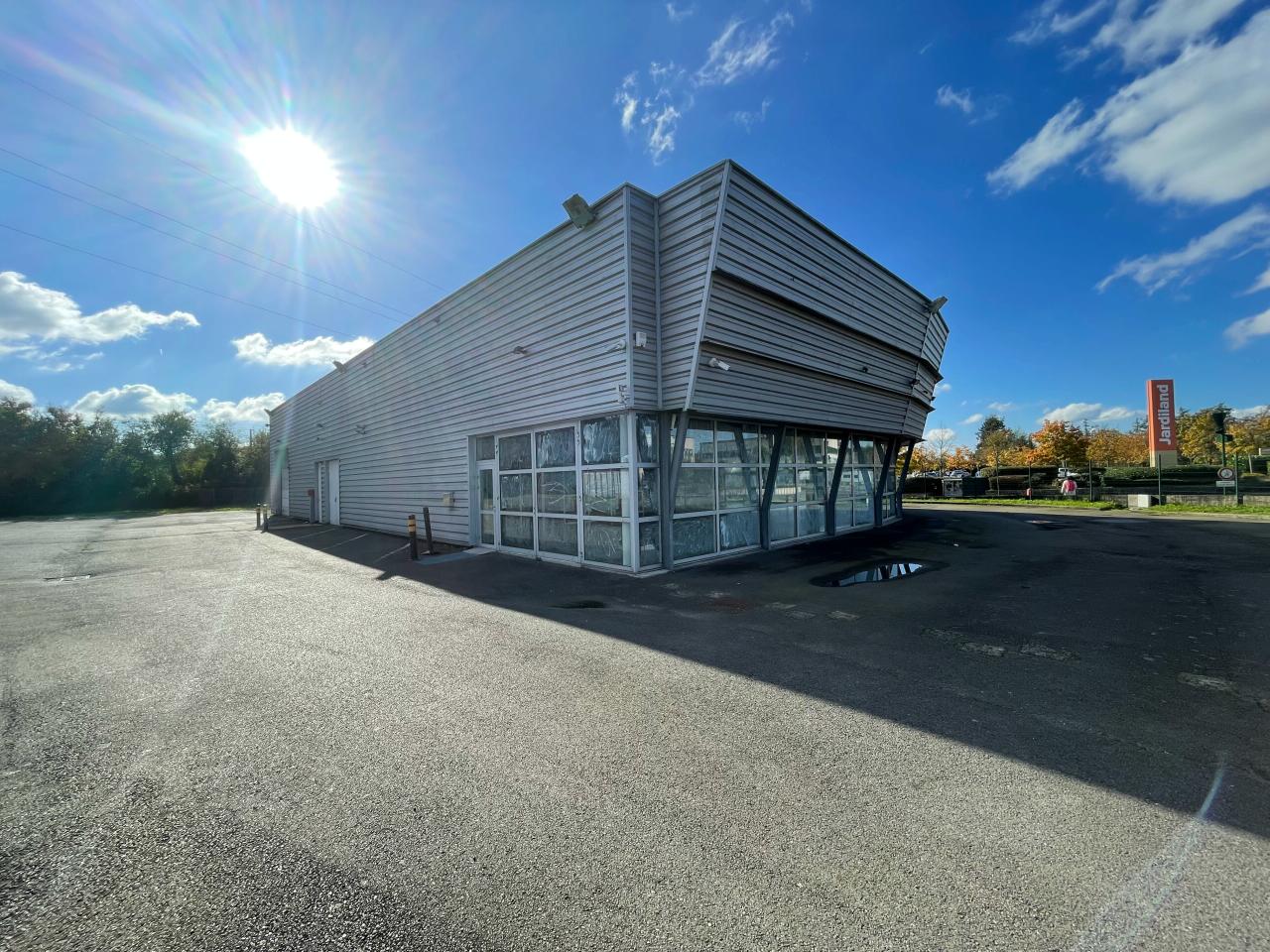 Local d'activité Cesson-Sévigné 601m² Location local d'activité Cesson-Sévigné Ille-et-Vilaine OLACT2424215 1
